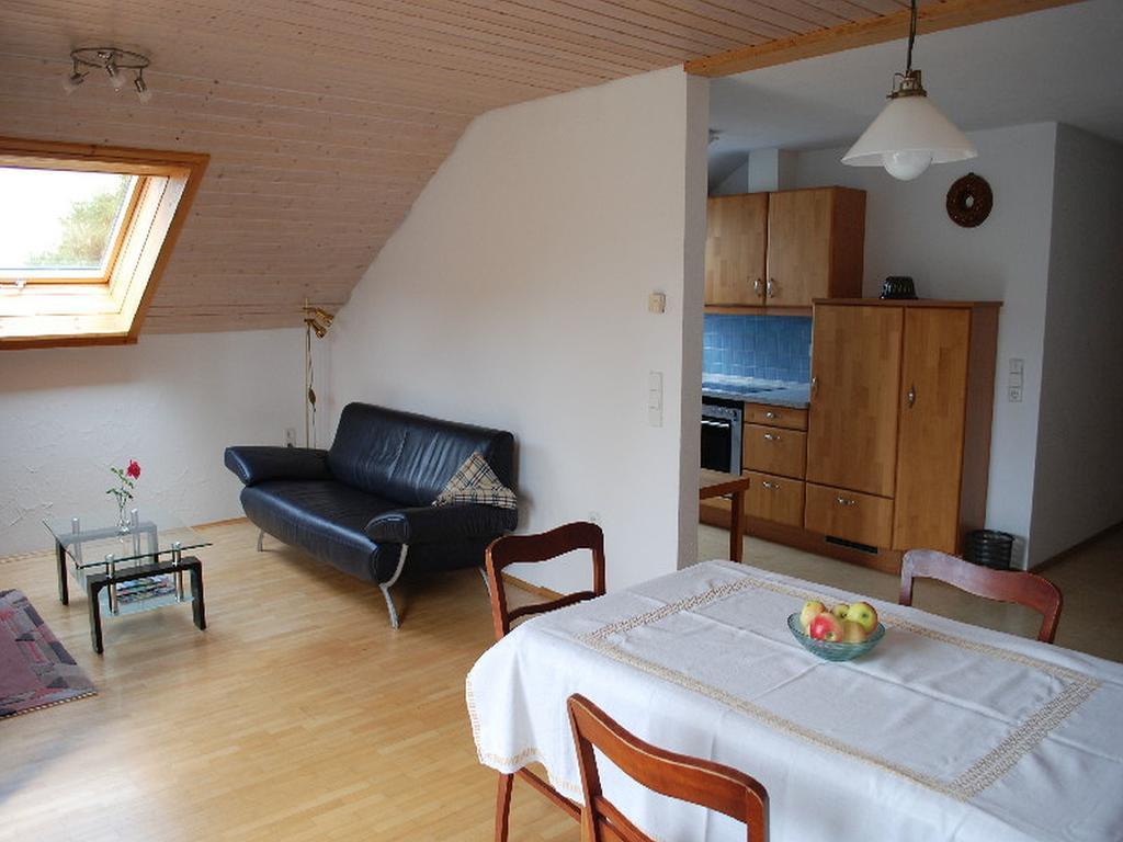 Ferienwohnung mit Pool Straubenhardt Exterior foto