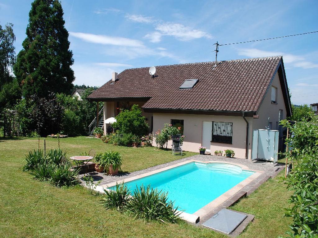 Ferienwohnung mit Pool Straubenhardt Exterior foto